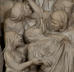 Detalle de la Crucifixión, en el púlpito de la Iglesia de Sant